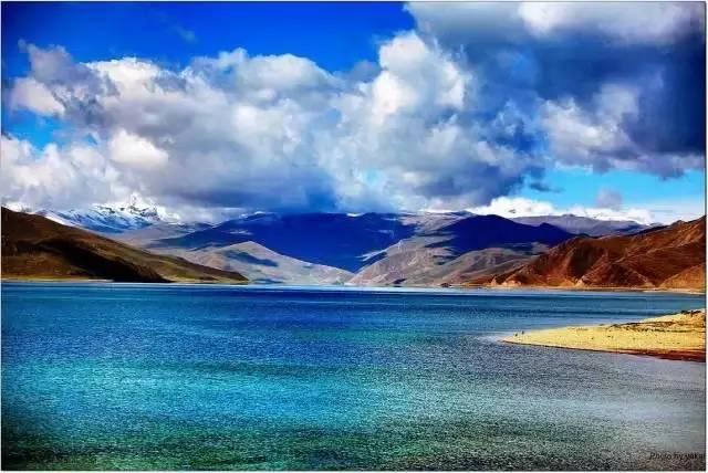 探秘西藏小巷中的独特风情